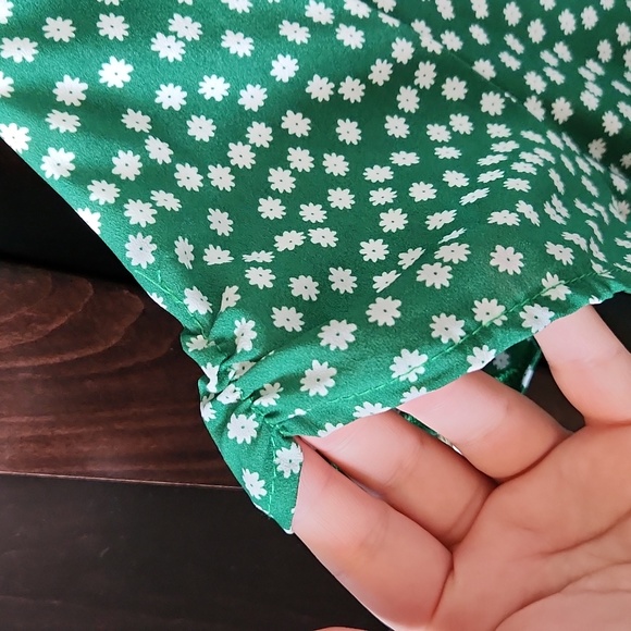 Green Floral Dot Summer Dress - Picture 3 of 6